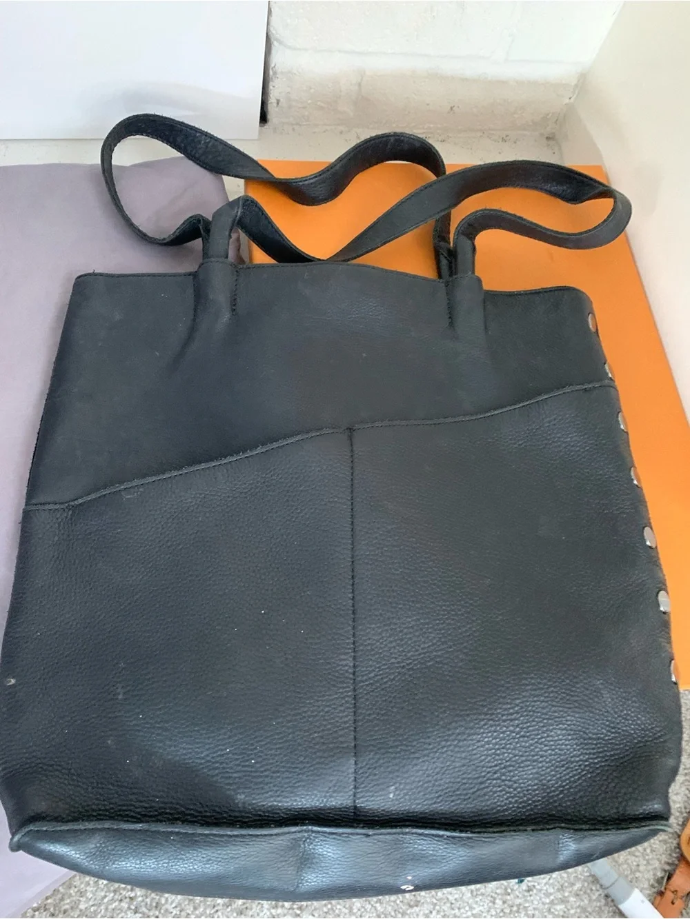 Everyday Black Leather Tote Bag with Structured Panels Oliver tote by Hammitt